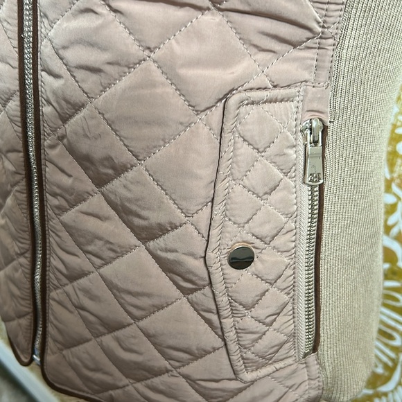 Zara Woman Quilted Full Zip High Neck Vest in Beige Tan SOLD OUT Size S - Picture 7 of 11